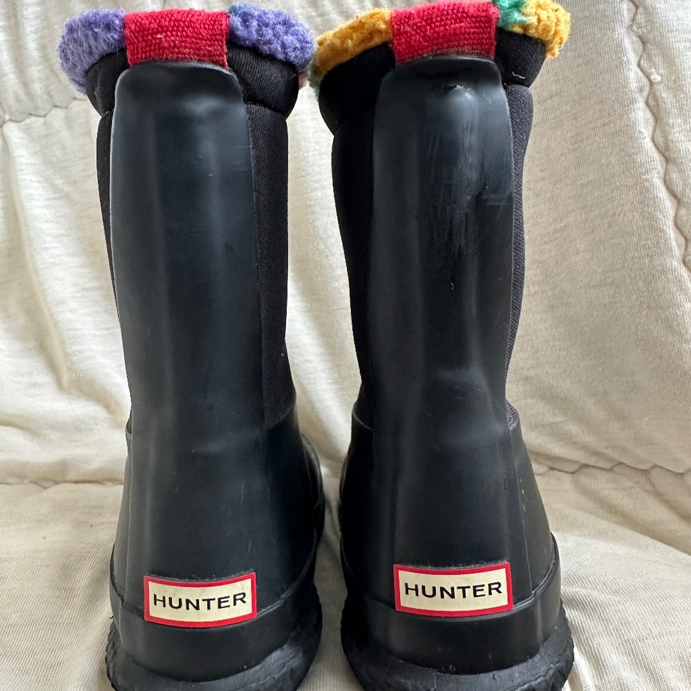 Hunter toddler size 5 boots